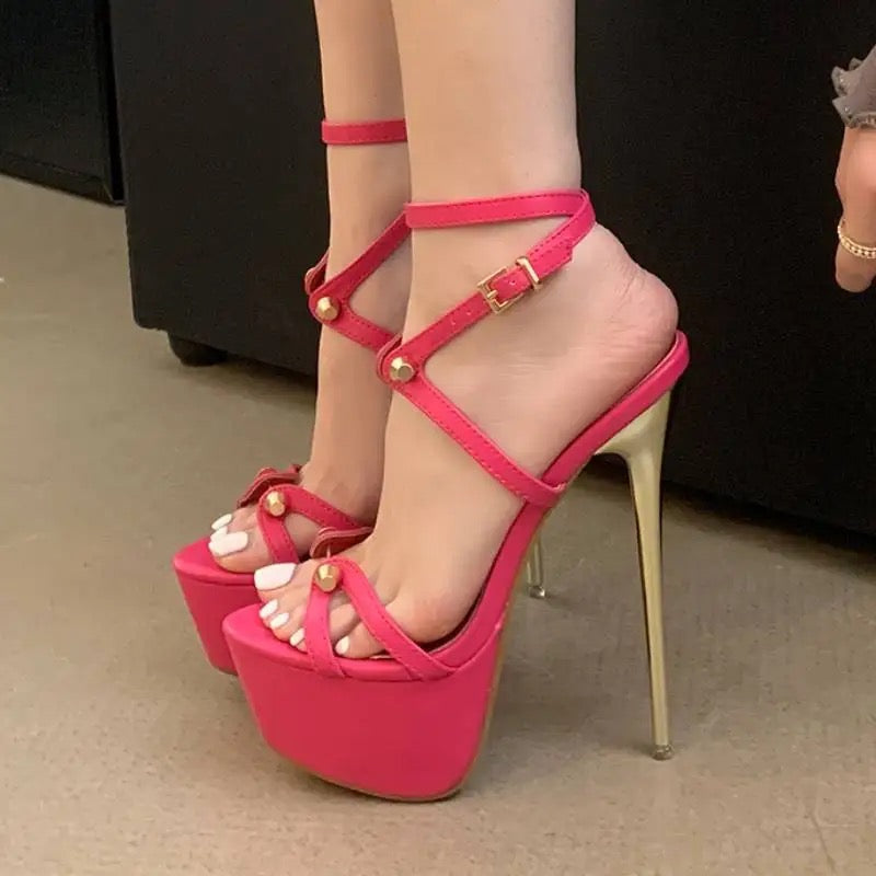 Runway Muse Platform Heels