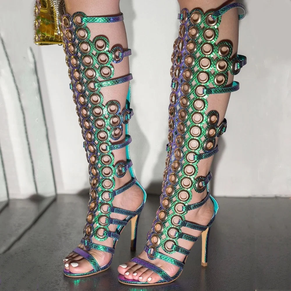 Ornament Heel Boots - Dupe Department