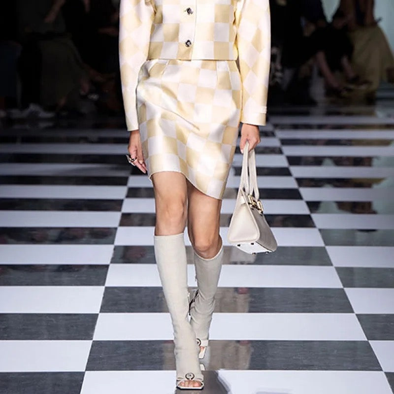 Bow Back Heel Boots - Dupe Department 