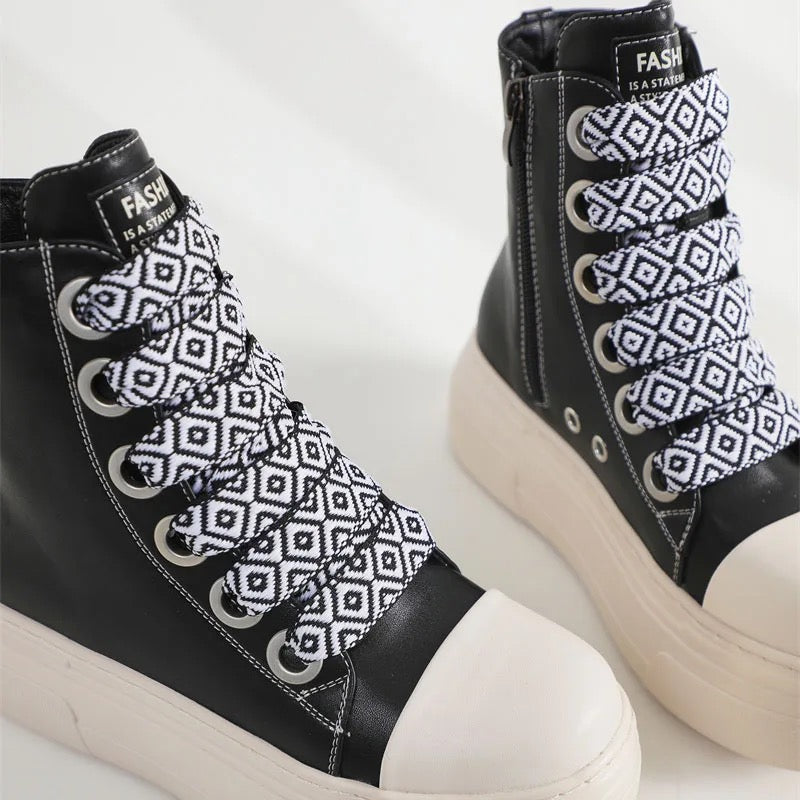 Designer Lace Lipso Shoes