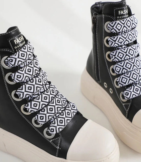 Designer Lace Lipso Shoes