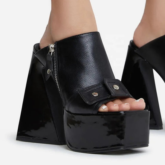 Disèl Platform Heels - Dupe Department 