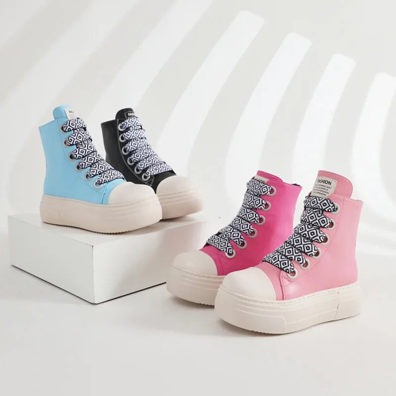 Designer Lace Lipso Shoes