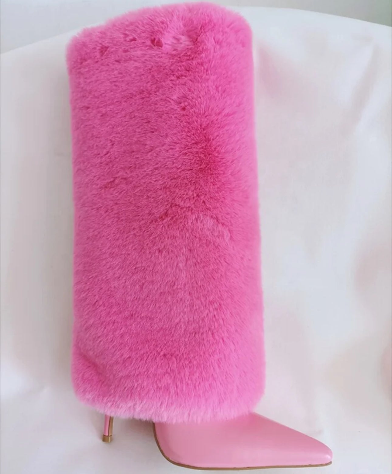 Furry Tingz Boots - Dupe Department 