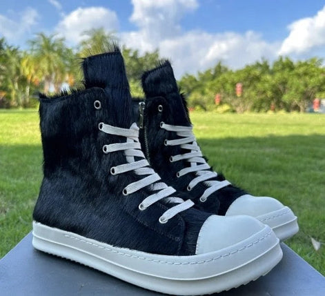 RickiO Horse Shoes