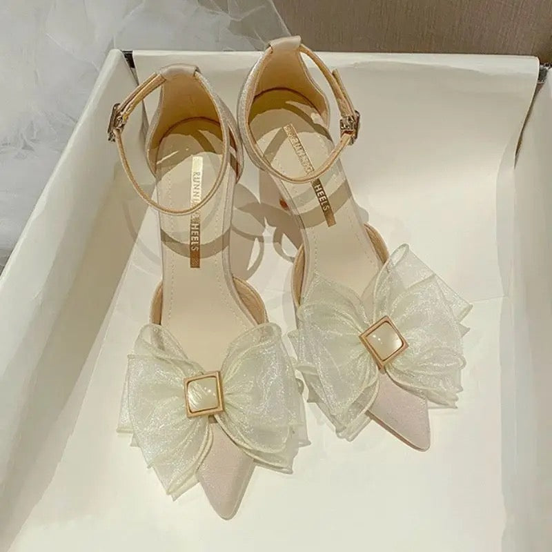 Pearl N’ Flower Heels