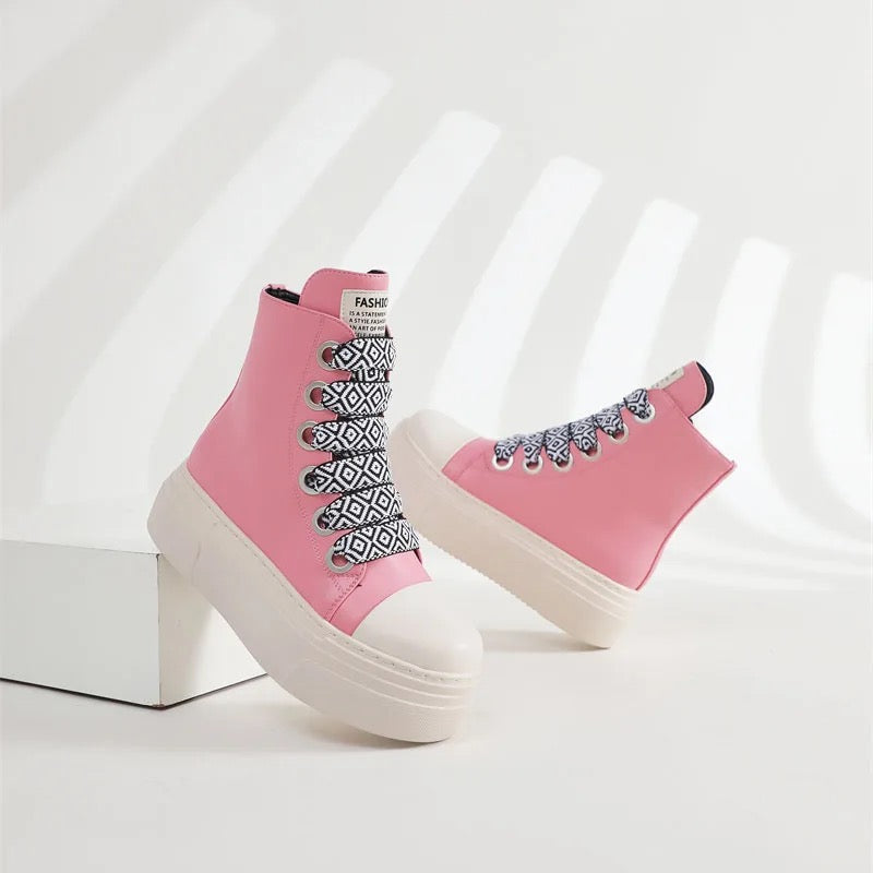 Designer Lace Lipso Shoes