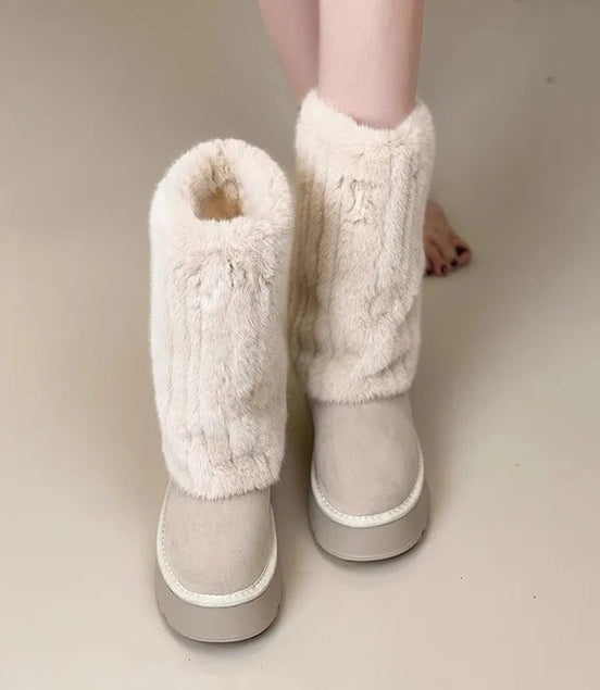 Sponge Cake Boots