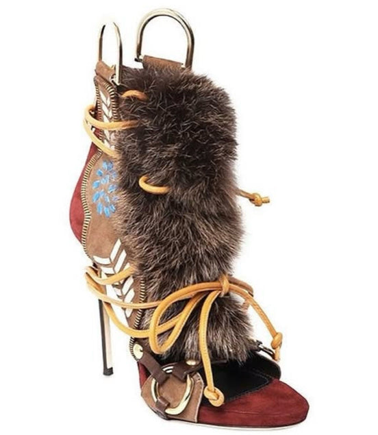 Ultimate Furr Heels