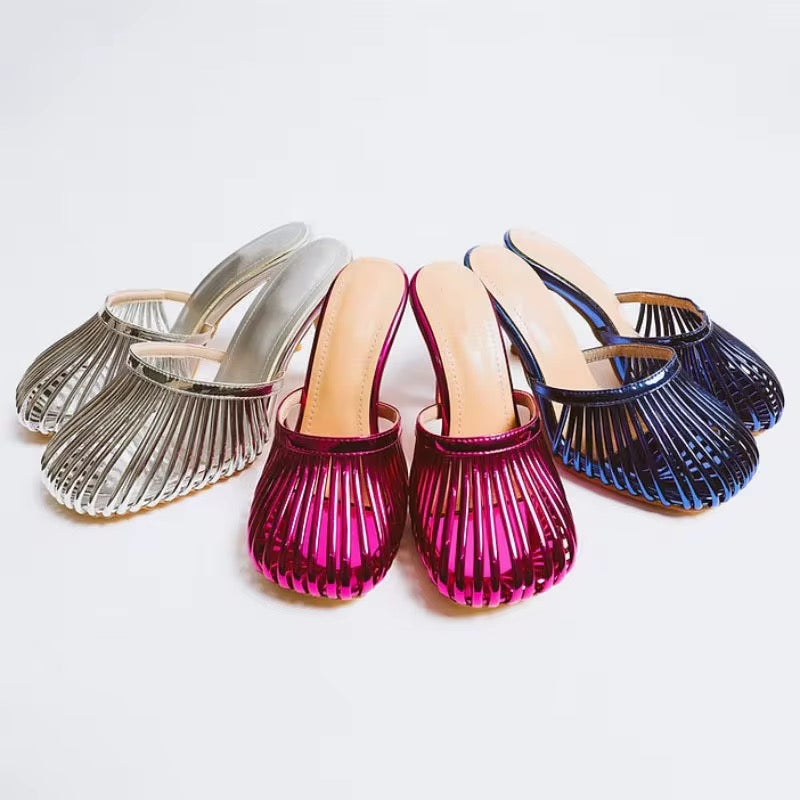 XI Heels
