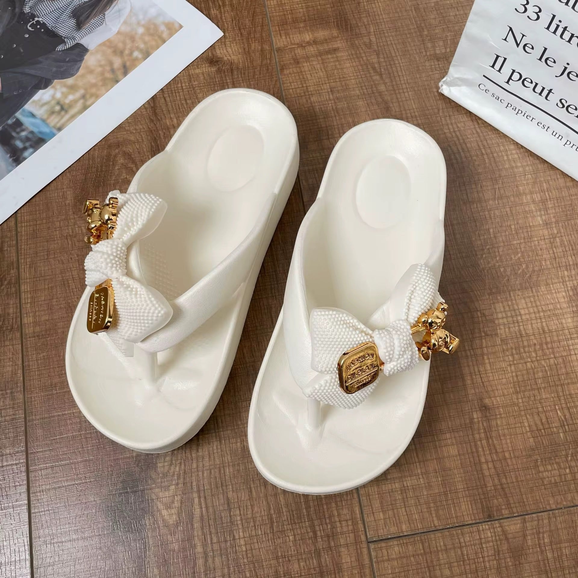 One Bow Flip Flops