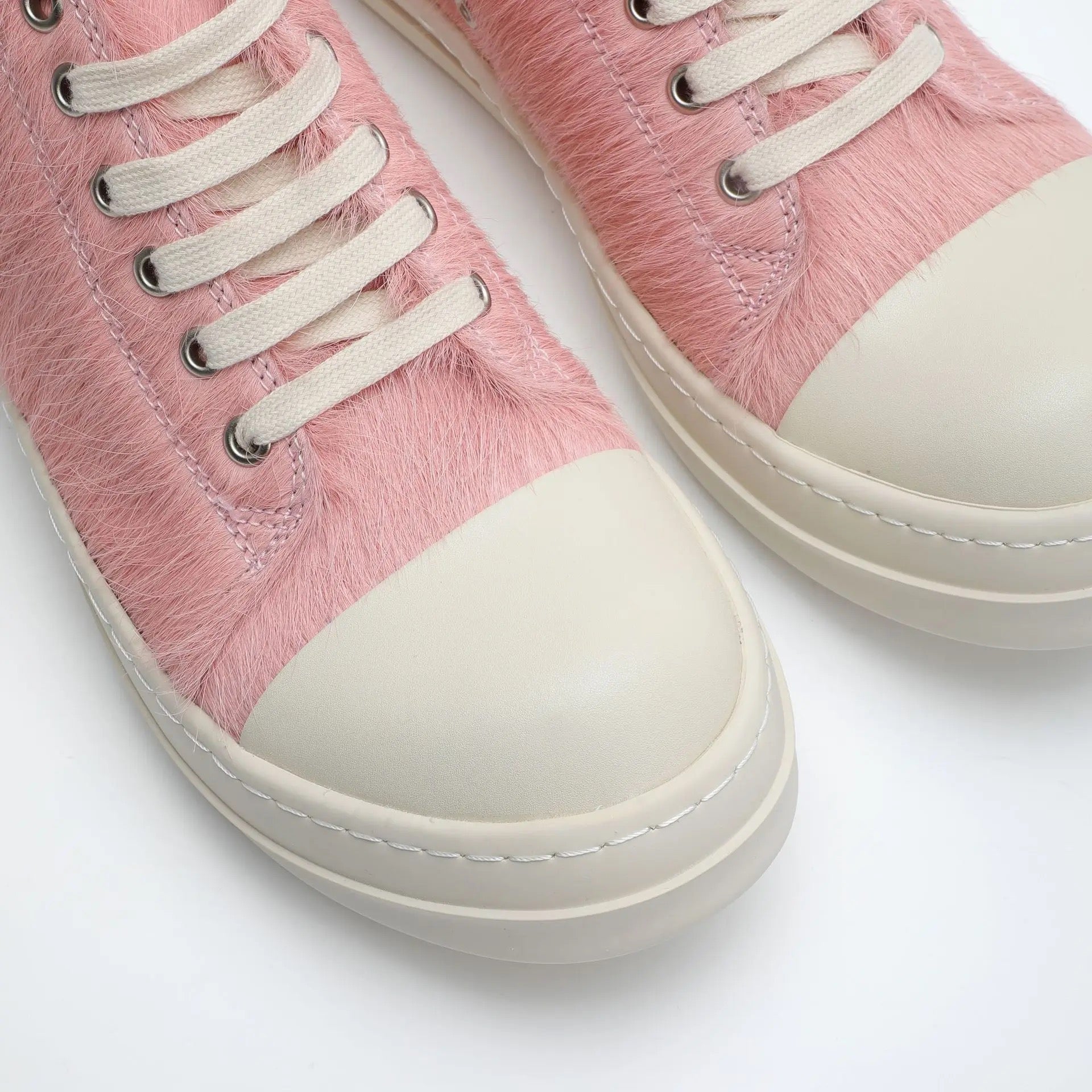 RickiO Horse Low Shoes - Dupe Department 