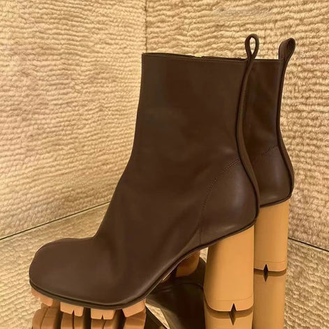 Prouda Ankle Boots